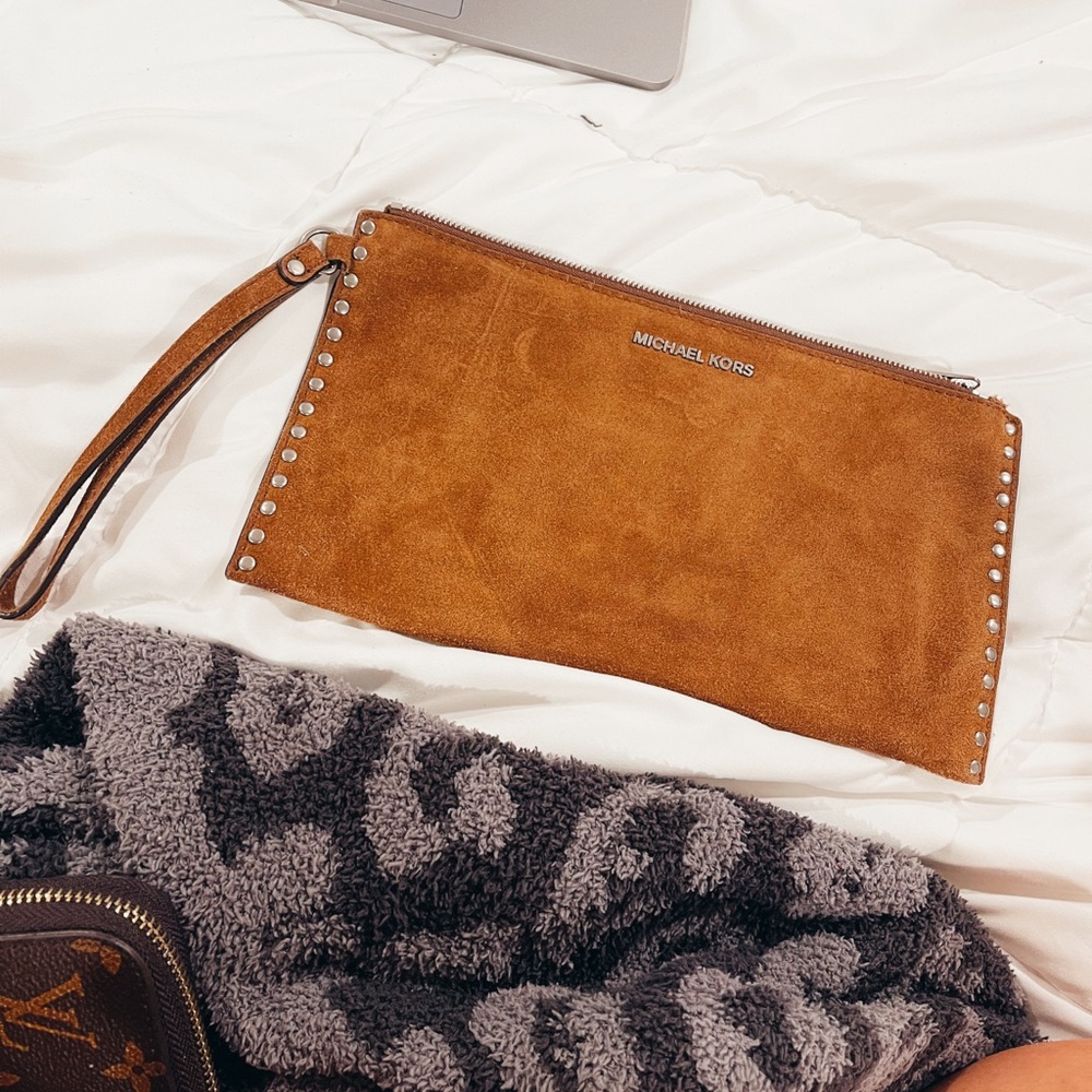 Micheal Kors Wristlet